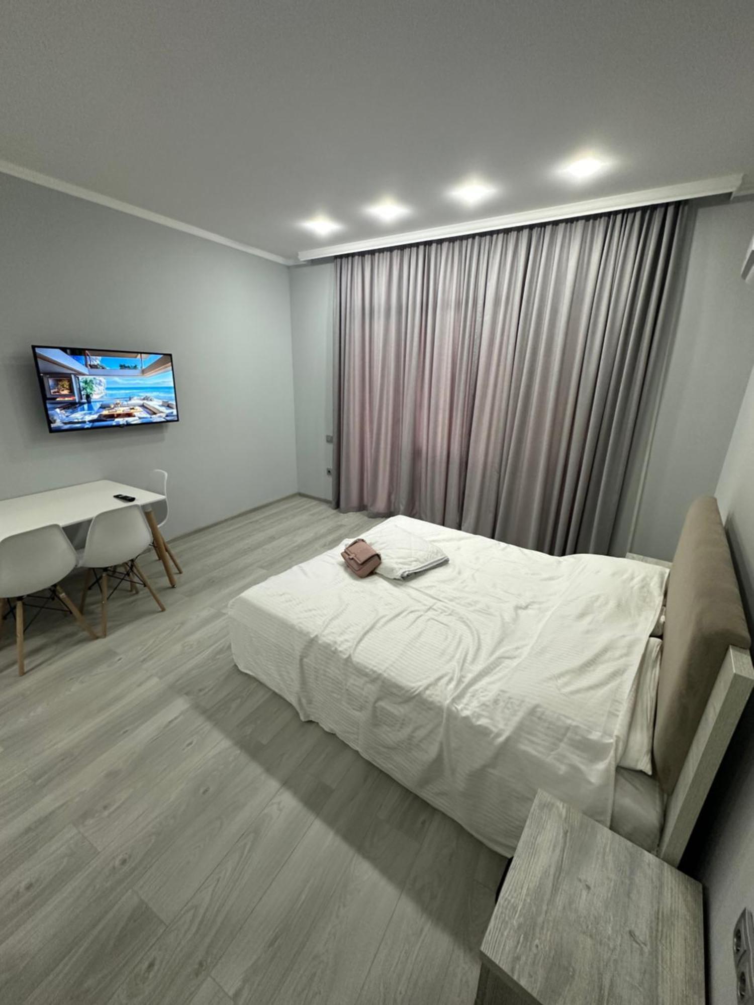Bi Residence Sea View Luxury Batumi Exterior photo
