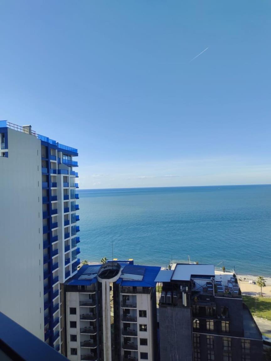 Bi Residence Sea View Luxury Batumi Exterior photo